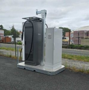 station mobile borne-recharge electrique alaneo