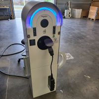 préparation borne recharge vehicule 22kw schneider pro ac atelier alaneo energie